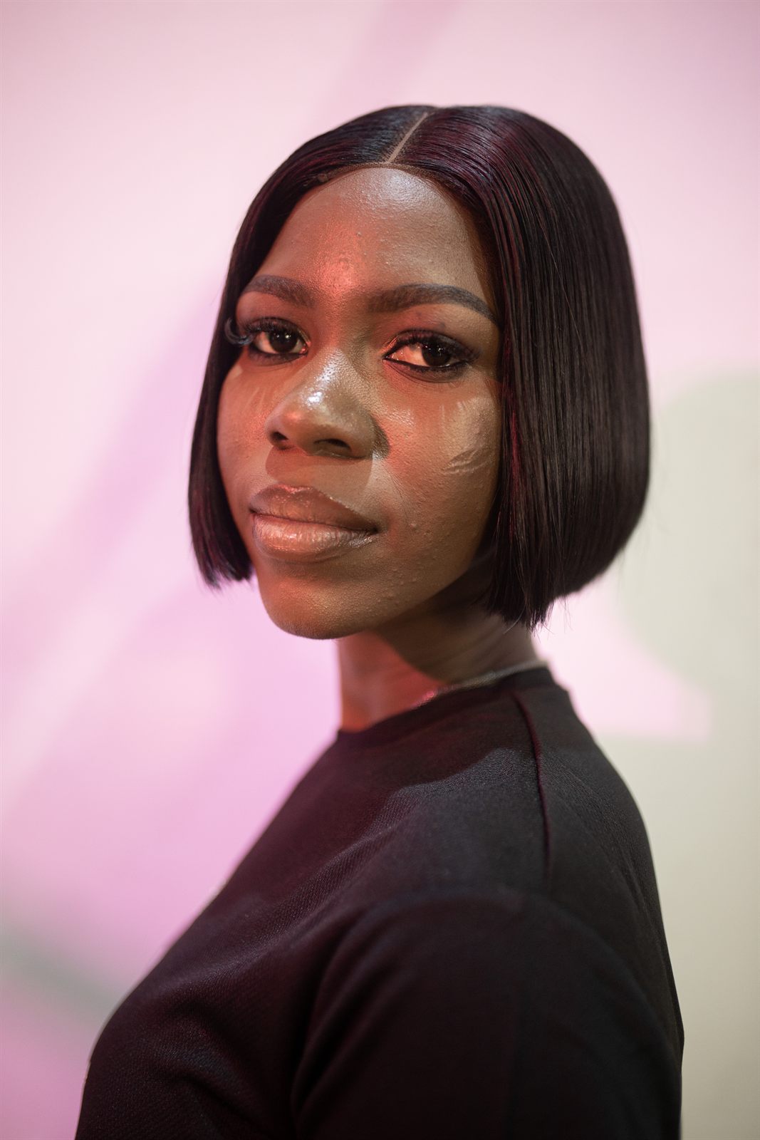 Glossy bob unit, studio beauty shot